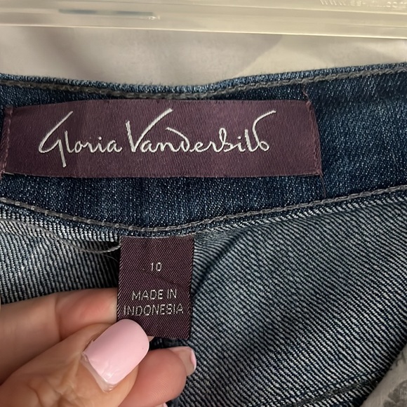 Jeans - Picture 4 of 4